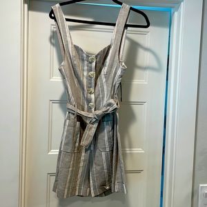 BNWT Protocol linen romper